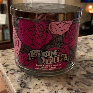 Bath and Body Works - Ghoul Friend Scented Candle